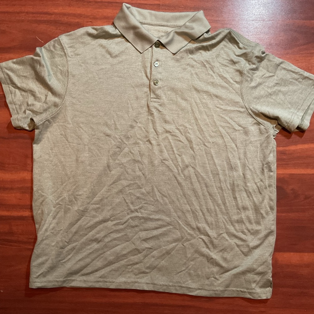 Green polo